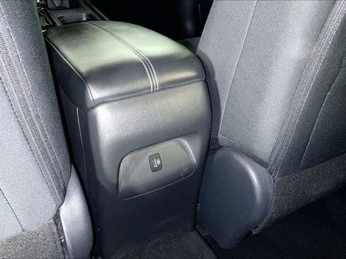 Used 2024 Nissan Sentra SV image 33