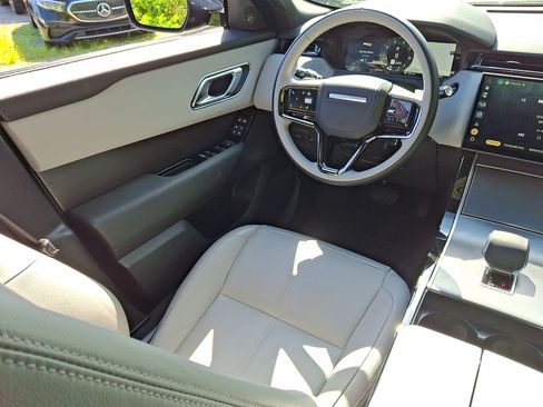 Certified 2026 Land Rover Range Rover Velar S AWD/4WD image 15