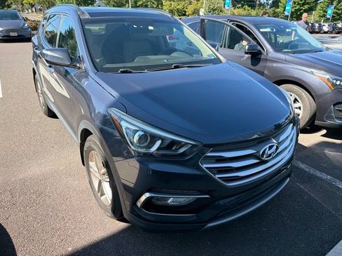 Used 2017 Hyundai Santa Fe Sport w/ 2.4L Tech Package 04 AWD/4WD image 15