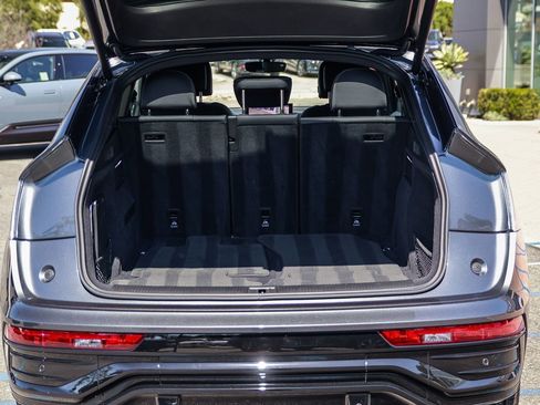 Certified 2025 Audi Q5 2.0T Premium Plus w/ Premium Plus Package image 29