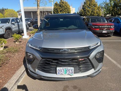 Used 2023 Chevrolet TrailBlazer RS w/ Convenience Package image 2