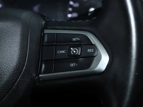 Used 2022 Jeep Compass Latitude w/ Sun and Sound Group image 23