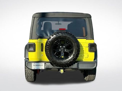 Used 2023 Jeep Wrangler Willys image 7