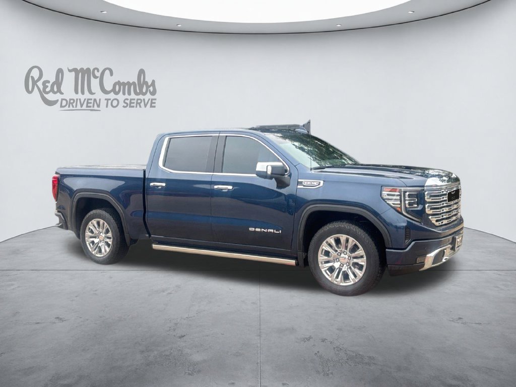 Used 2023 GMC Sierra 1500 Denali w/ Technology Package AWD/4WD image 8