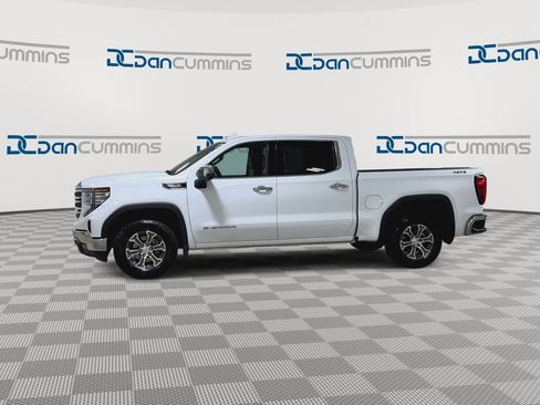 Used 2025 GMC Sierra 1500 SLT AWD/4WD image 6