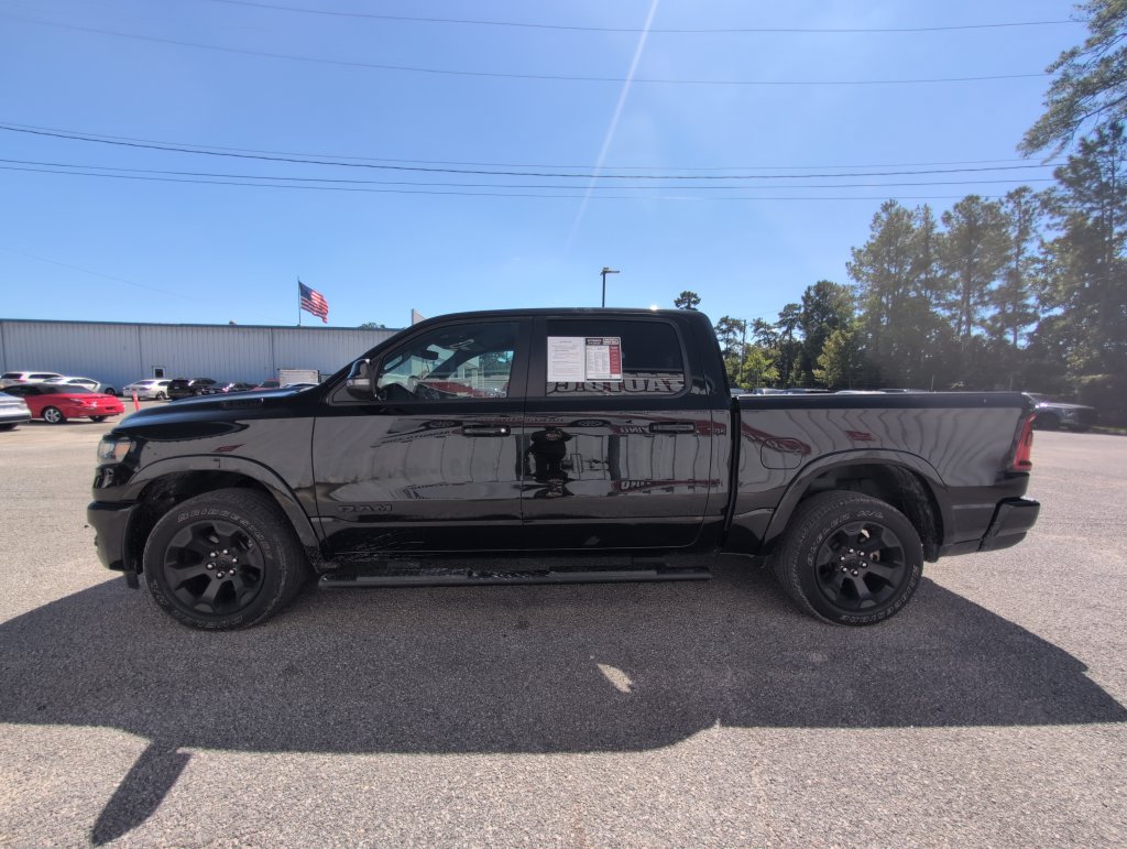 Used 2025 RAM 1500 Big Horn AWD/4WD image 5