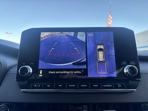 Used 2024 Mitsubishi Outlander SE image 17