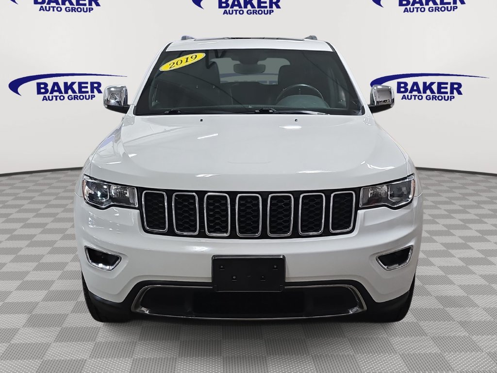 Used 2019 Jeep Grand Cherokee Limited AWD/4WD image 2