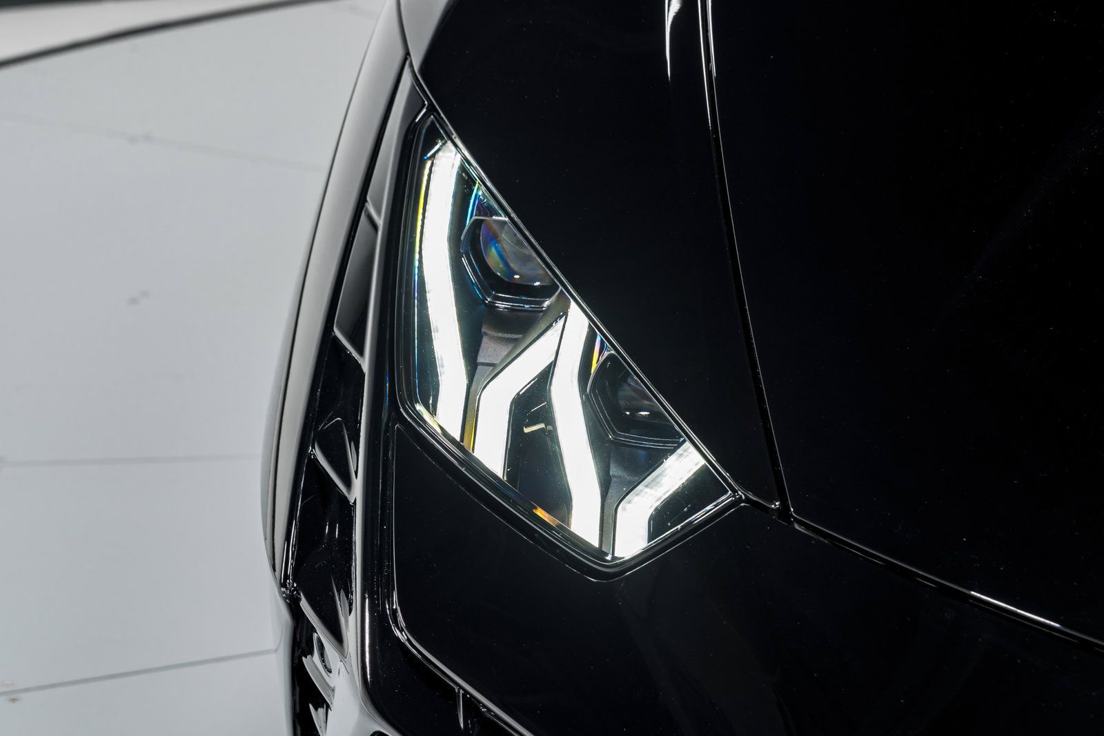 Used 2023 Lamborghini Huracan Tecnica RWD image 43