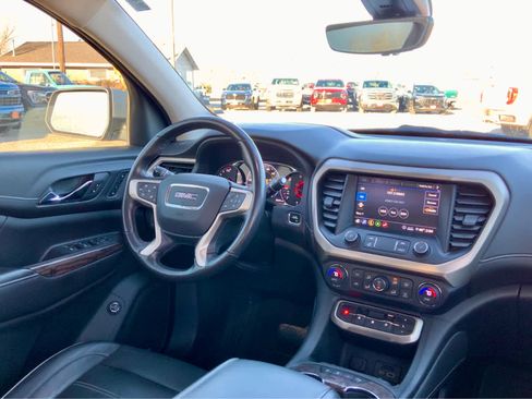 Used 2020 GMC Acadia Denali w/ Denali Ultimate Package image 37