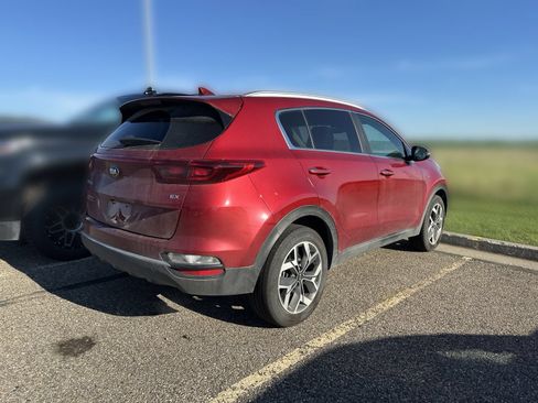 Used 2021 Kia Sportage EX AWD/4WD image 3