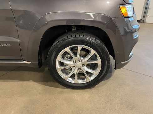 Used 2020 Jeep Grand Cherokee Summit image 42