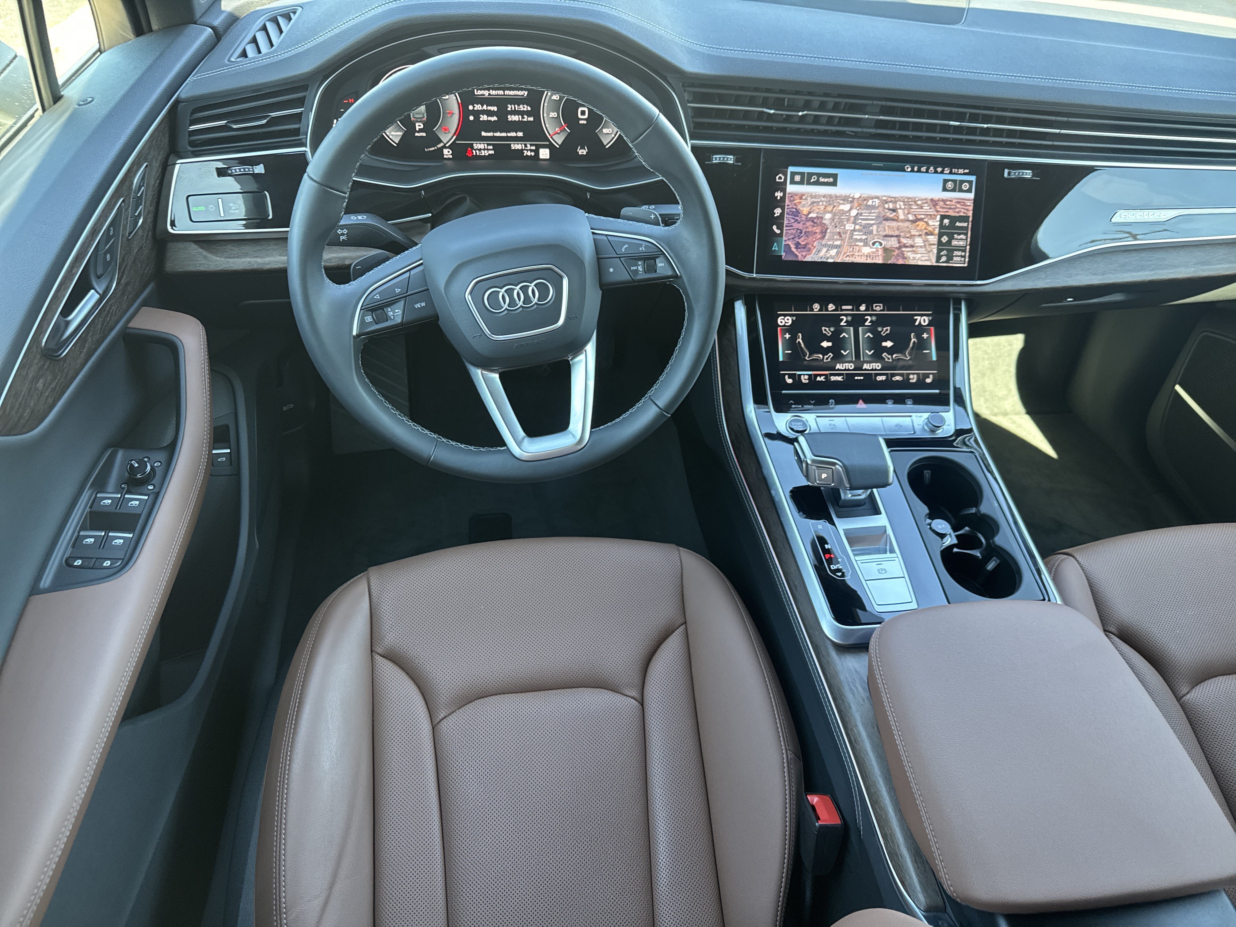 Used 2026 Audi Q7 3.0T Premium Plus w/ Premium Plus Package AWD/4WD image 7