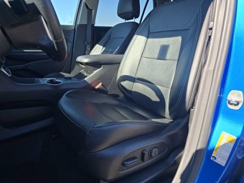 Certified 2024 GMC Terrain SLT FWD image 22