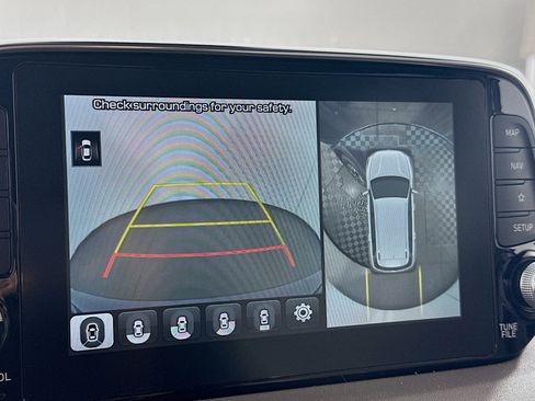 Used 2020 Hyundai Santa Fe Limited FWD image 23
