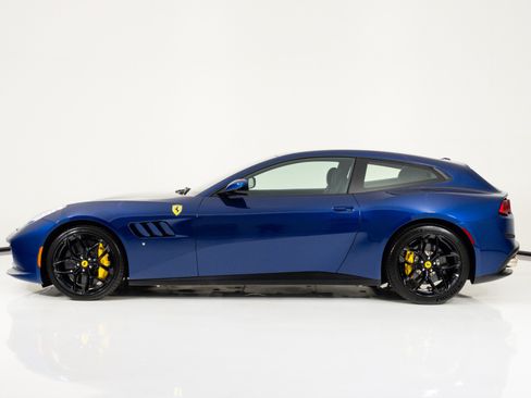 Used 2019 Ferrari GTC4Lusso T RWD image 6