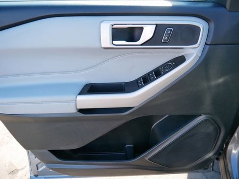 Certified 2023 Ford Explorer XLT w/ Equipment Group 202A image 10