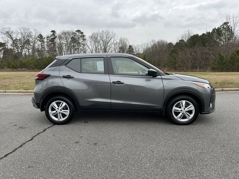 Certified 2024 Nissan Kicks S image 9