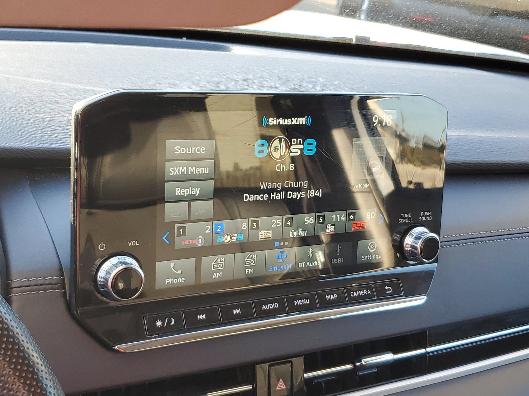 Used 2024 Mitsubishi Outlander AWD image 22