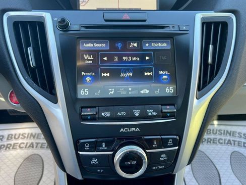 Used 2017 Acura TLX V6 SH-AWD w/ Technology Pkg image 12