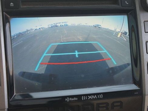 Used 2017 Toyota Tundra SR5 image 7