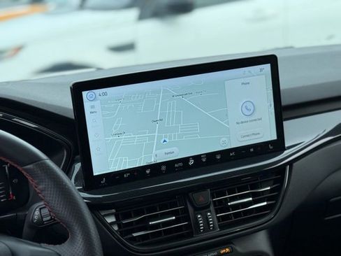 Used 2024 Ford Escape ST-Line w/ Tech Pack #1 image 3