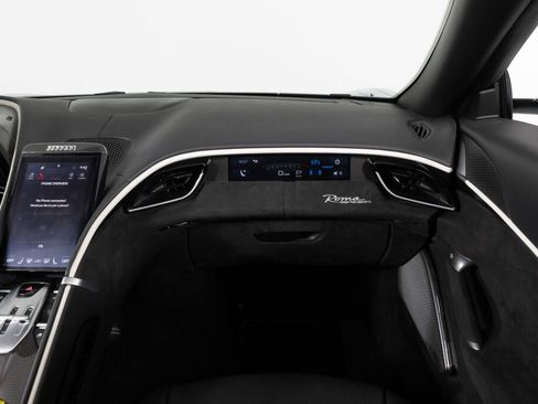 Used 2024 Ferrari Roma Spider image 40