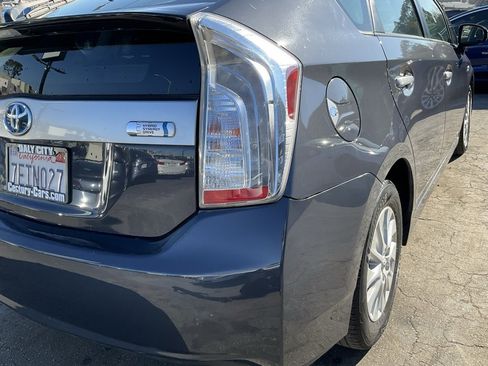 Used 2014 Toyota Prius Prime Base image 74
