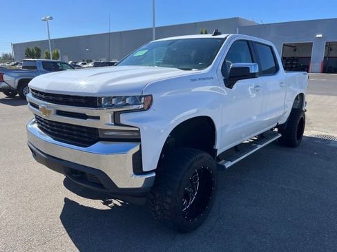 Used 2020 Chevrolet Silverado 1500 LT w/ All-Star Edition AWD/4WD image 3