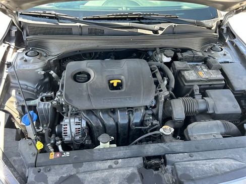 Used 2024 Kia Forte LXS w/ LXS Technology Package image 35