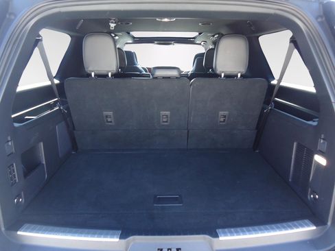 Certified 2023 Lincoln Navigator L Reserve AWD/4WD image 36