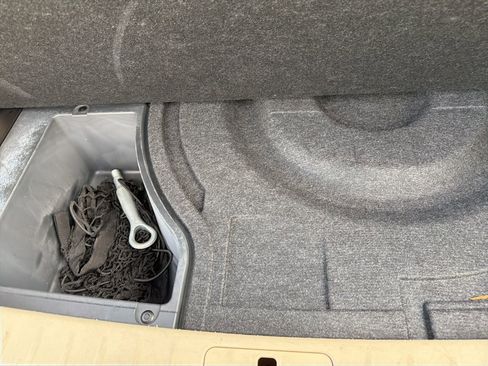 Used 2011 Lexus RX 350 2WD w/ Premium Pkg image 8