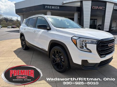 Certified 2023 GMC Terrain SLE w/ Driver Convenience Package image 1