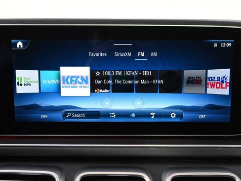 Used 2025 Mercedes-Benz GLE 350 4MATIC image 28