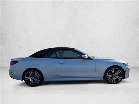 Used 2023 BMW 430i Convertible image 4