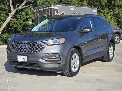 Used 2023 Ford Edge SE AWD/4WD image 4
