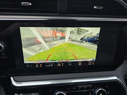 New 2024 GMC Sierra 2500 Denali w/ Denali Reserve Package image 31