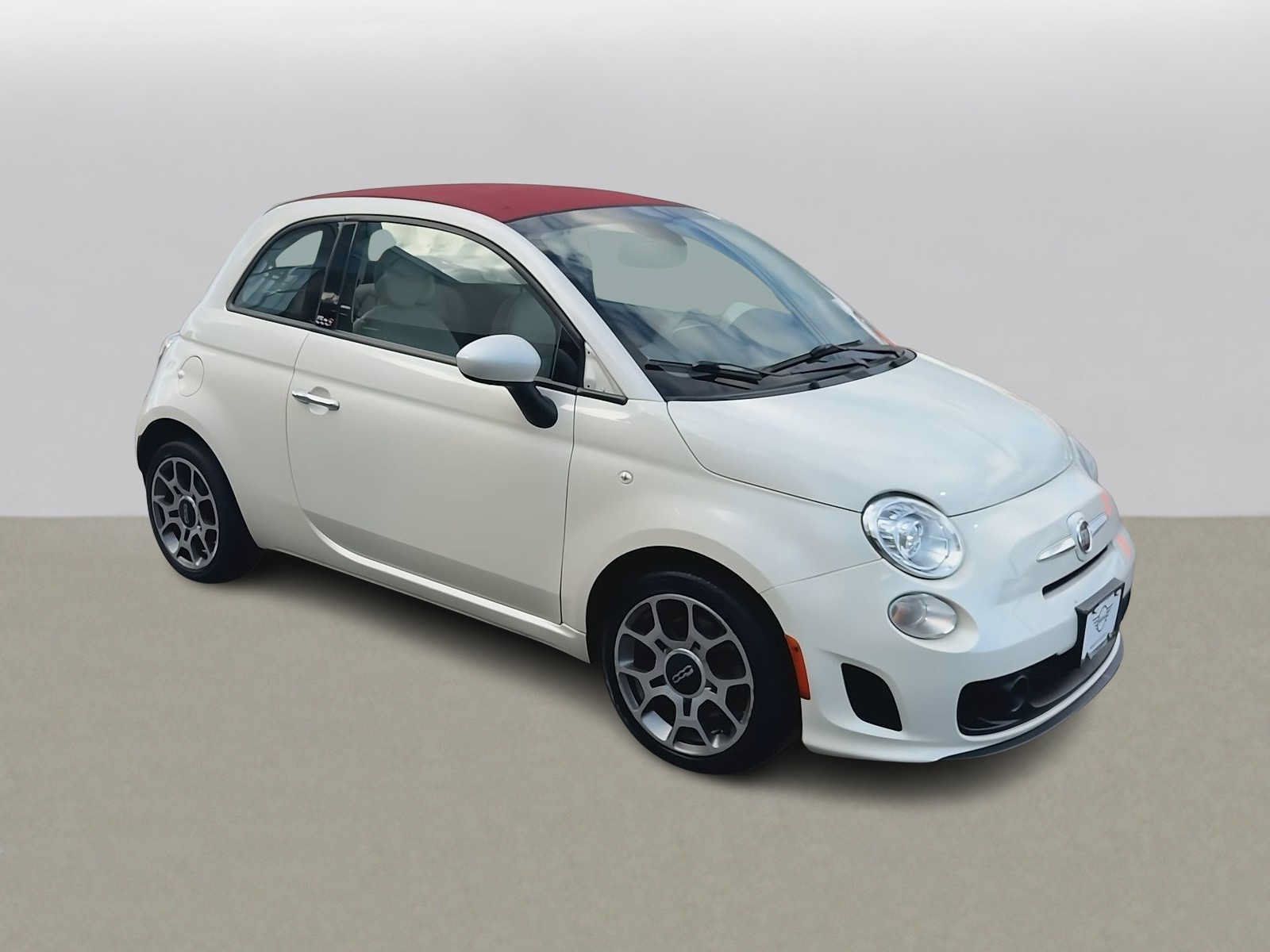 Used 2018 FIAT 500 Pop FWD image 2