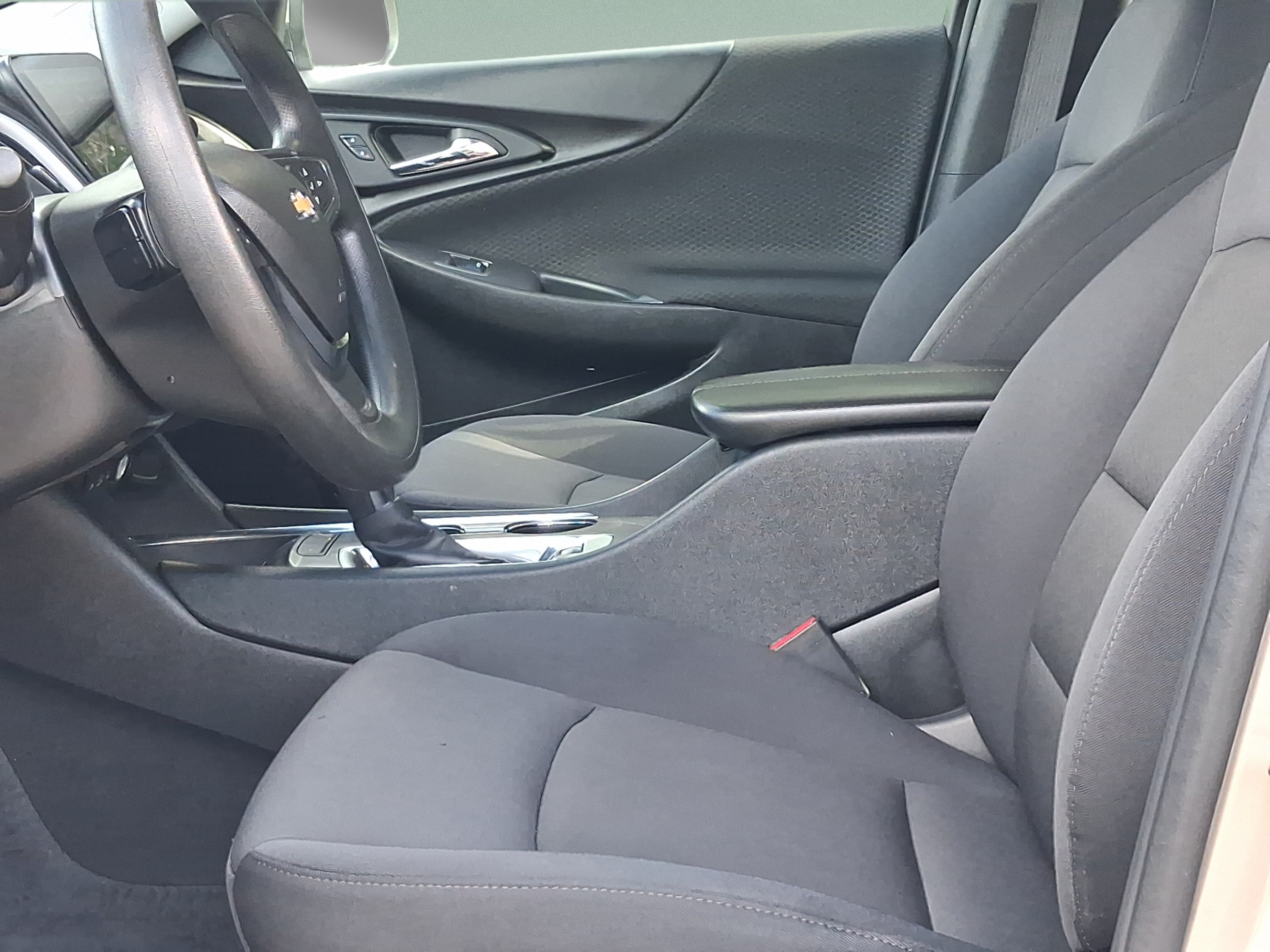 Used 2025 Chevrolet Malibu LT FWD image 12