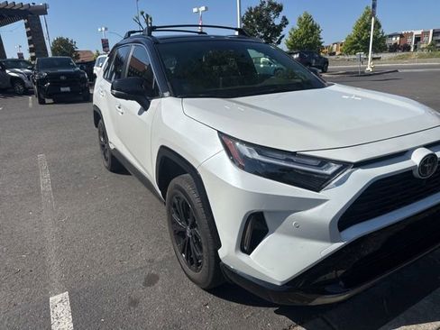 Used 2025 Toyota RAV4 XSE w/ Advanced Technology Package AWD/4WD image 1