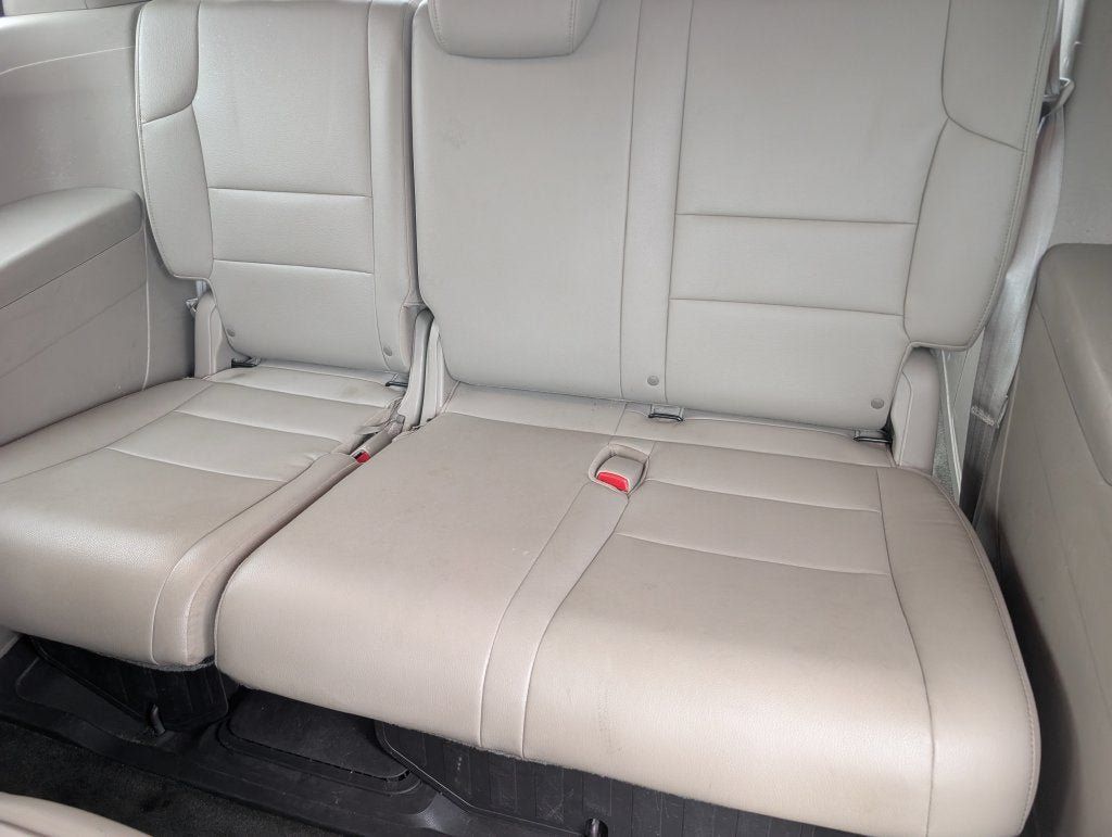 Used 2016 Honda Odyssey EX-L image 3