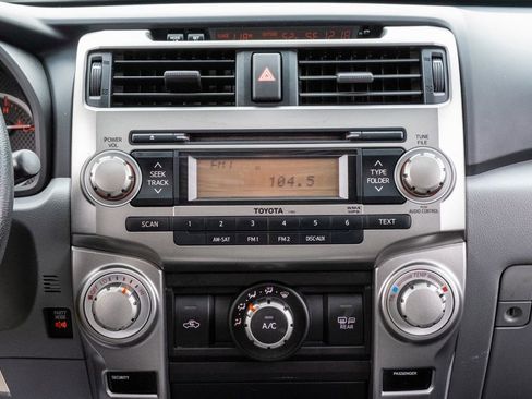 Used 2011 Toyota 4Runner SR5 image 17