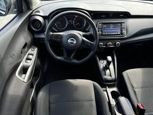 Used 2025 Nissan Kicks Play S FWD image 15