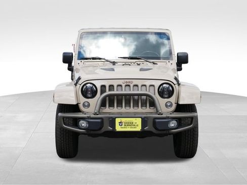 Used 2016 Jeep Wrangler Unlimited Sahara AWD/4WD image 2