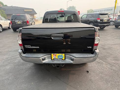 Used 2012 Toyota Tacoma 4x4 Access Cab V6 w/ TRD Off-Road Pkg image 48