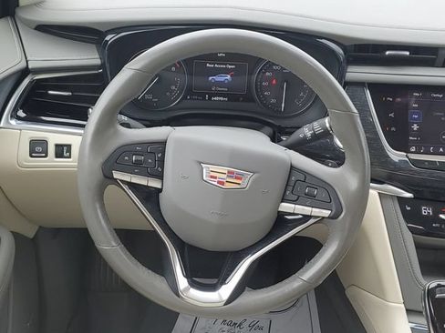 Used 2021 Cadillac XT6 Premium Luxury AWD/4WD image 27