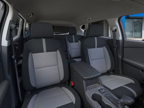 New 2026 Chevrolet Blazer LT w/ Convenience Package FWD image 16