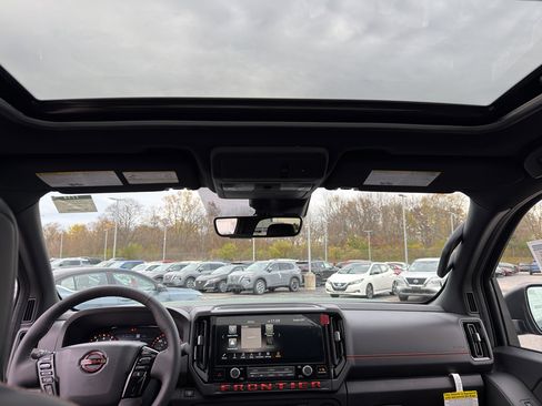 New 2026 Nissan Frontier PRO-4X image 30