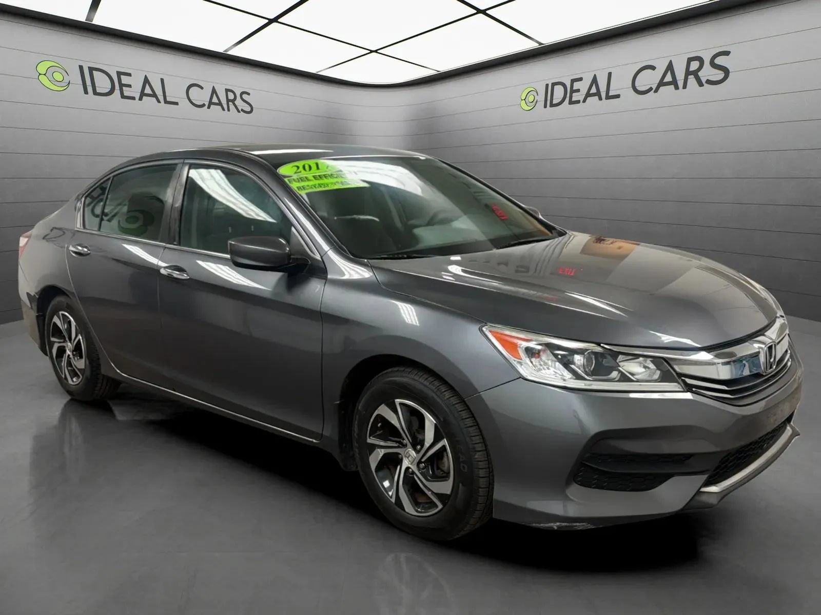 Used 2017 Honda Accord LX image 4