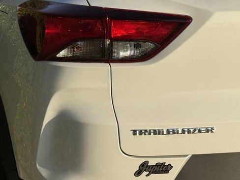 Used 2026 Chevrolet TrailBlazer LS w/ LS Convenience Package image 7